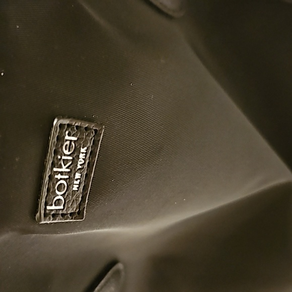 Botkier nylon bag, new without  tags. Never used. - Picture 5 of 6
